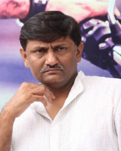 Naveen Yerneni 4 naveen yerneni
