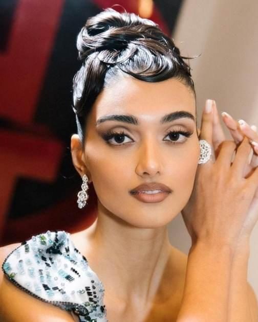 neelam gill