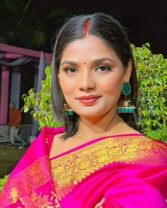 neha singh rathore