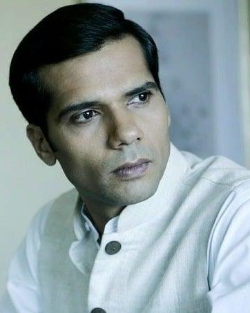 Neil Bhoopalam 12 neil bhoopalam