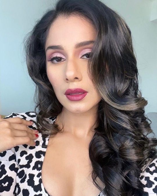 nidhi kumar
