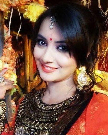 Nidhi Uttam 12 nidhi uttam