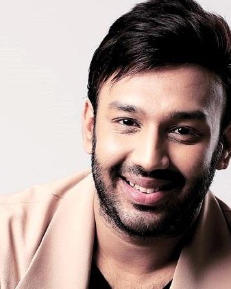 nikhil thampi