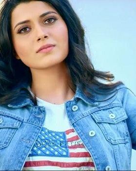 Nimrat Khaira 13 nimrat khaira