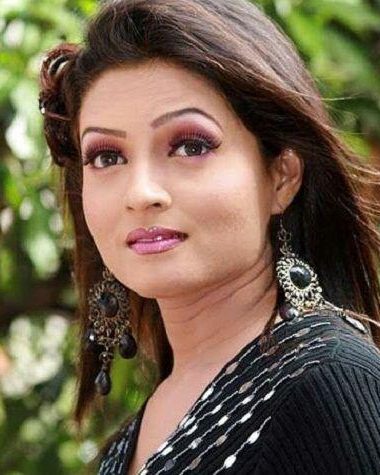 Nisha Parulekar 11 nisha parulekar