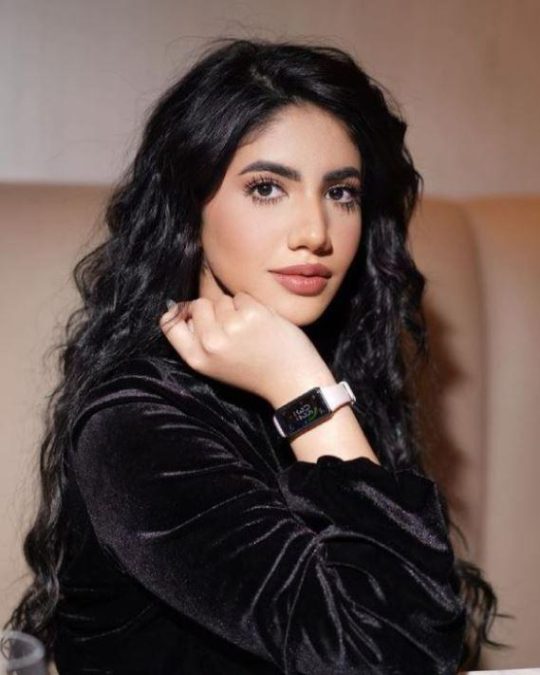Noor Stars 9 noor stars