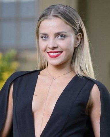 olena khamula