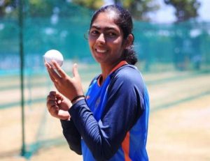 parshavi chopra