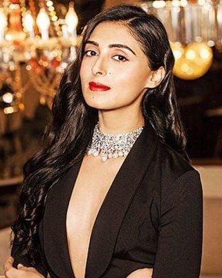 Pernia Qureshi 13 pernia qureshi