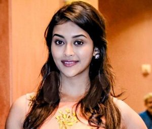 pooja jhaveri