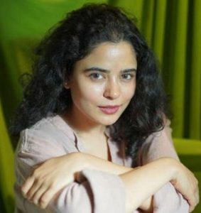 prachi hada