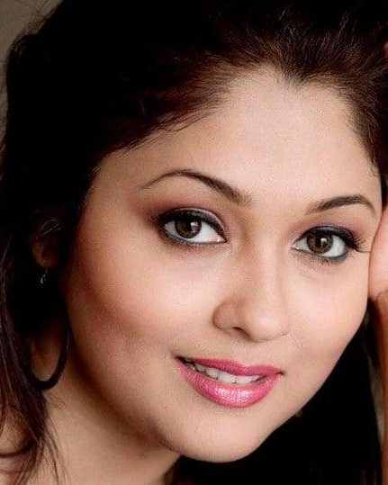 prachi kowli thakker