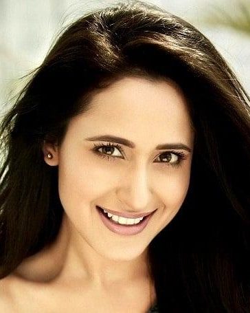 Pragya Jaiswal 13 pragya jaiswal