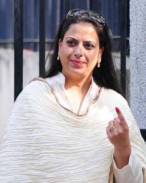 pratibha advani