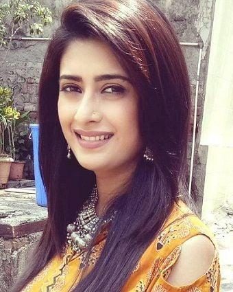 Preetika Chauhan 10 preetika chauhan