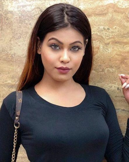 Purvashi Behl 1 purvashi behl