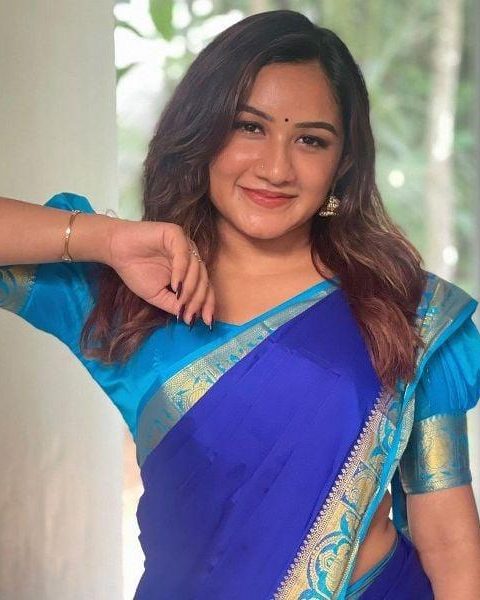 raveena daha