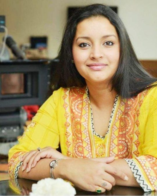 renu desai