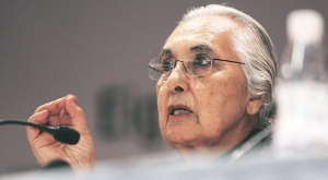 romila thapar