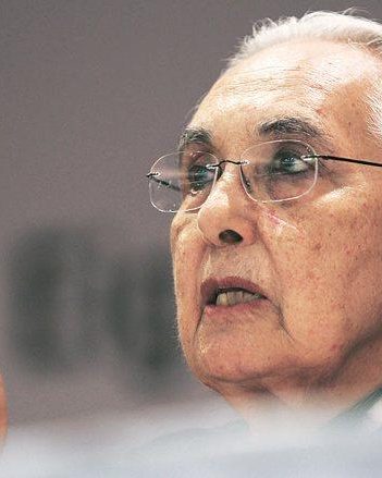romila thapar