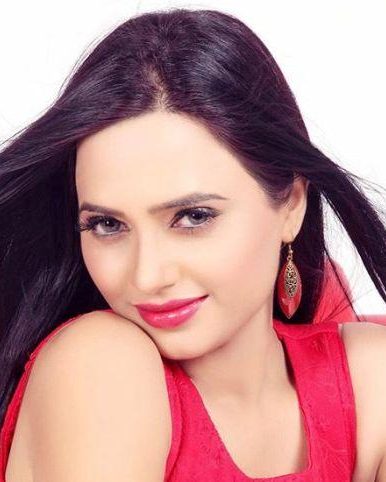 Roshni Rastogi 1 roshni rastogi