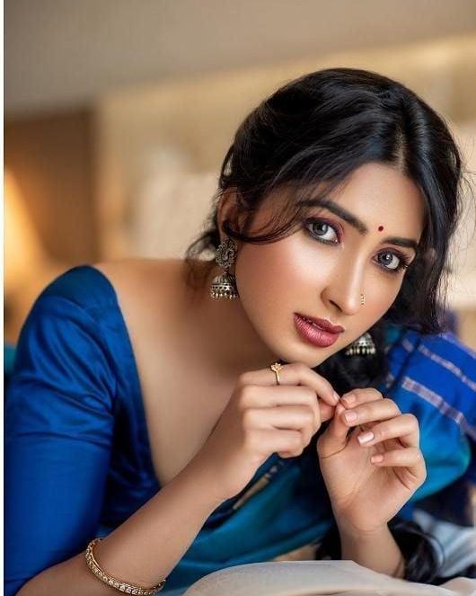 saanya iyer