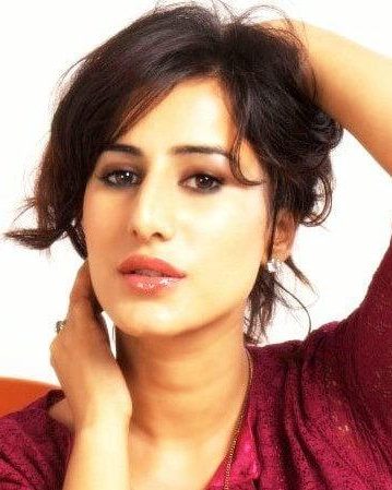 Saloni Chopra 7 saloni chopra