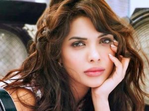 sara loren