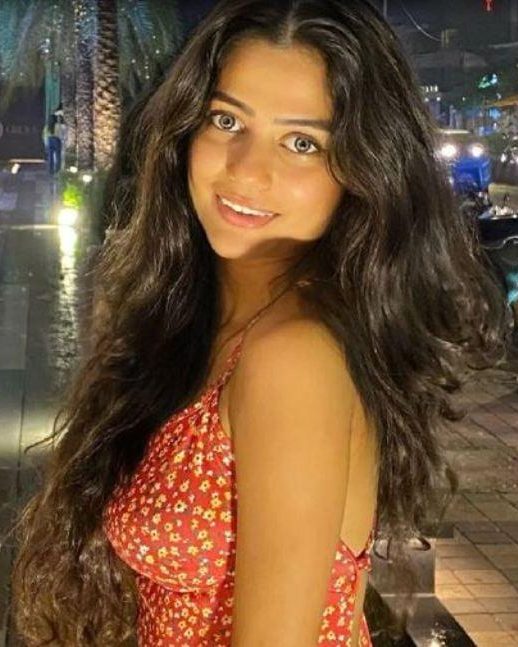 Shivangi Roy 7 shivangi roy