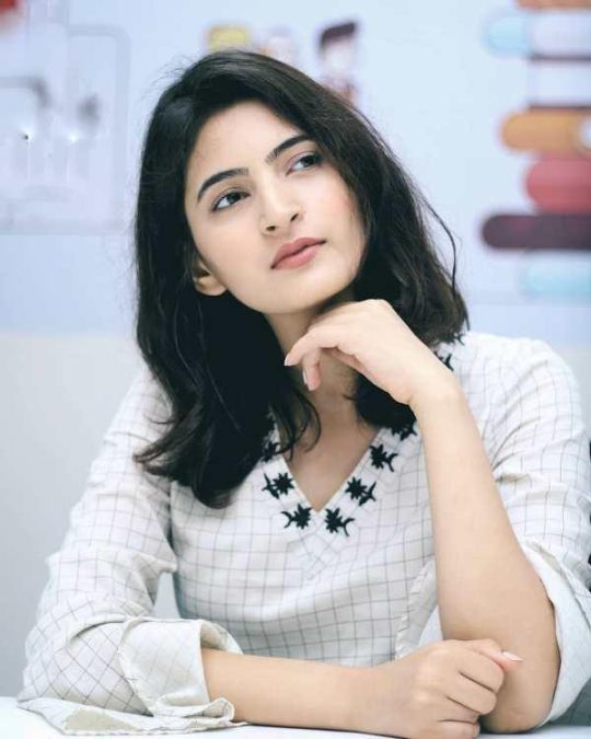 Shivani Raghuvanshi 9 shivani raghuvanshi