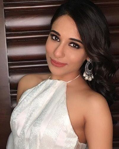 Shlokka Pandit 18 shlokka pandit