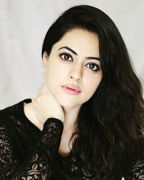 Shruti Sodhi 100 shruti sodhi