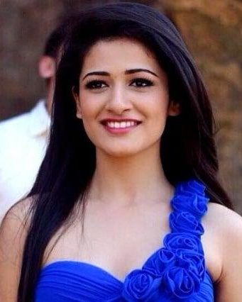 Siddhi Dalvi 3 siddhi dalvi