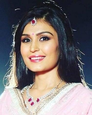 simran kaur hundal
