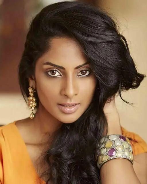 Sriya Reddy 6 sriya reddy