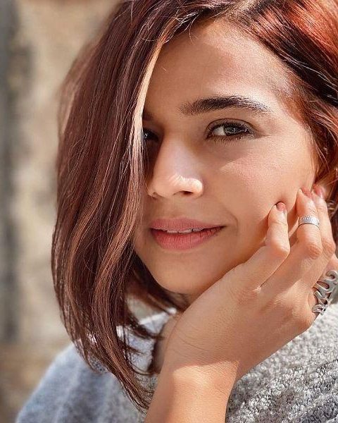 Suhani Shah 15 suhani shah