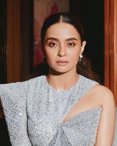 surveen chawla