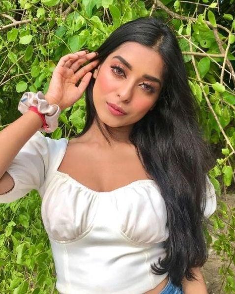 tanvi gadkari