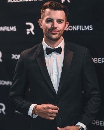 travis robertson