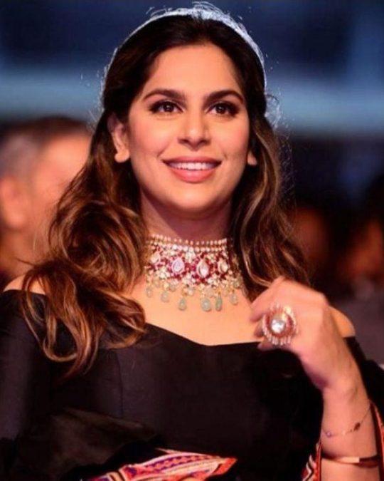upasana kamineni