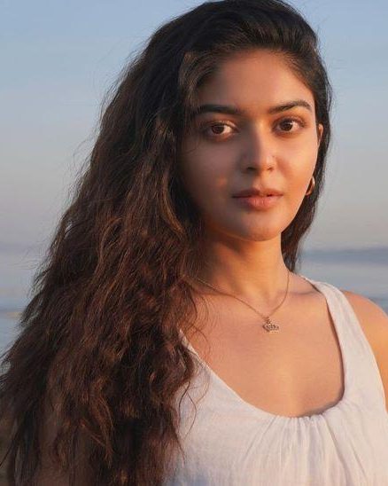 Vaibhavi Shandilya 14 vaibhavi shandilya