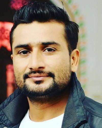 vicky dhaliwal