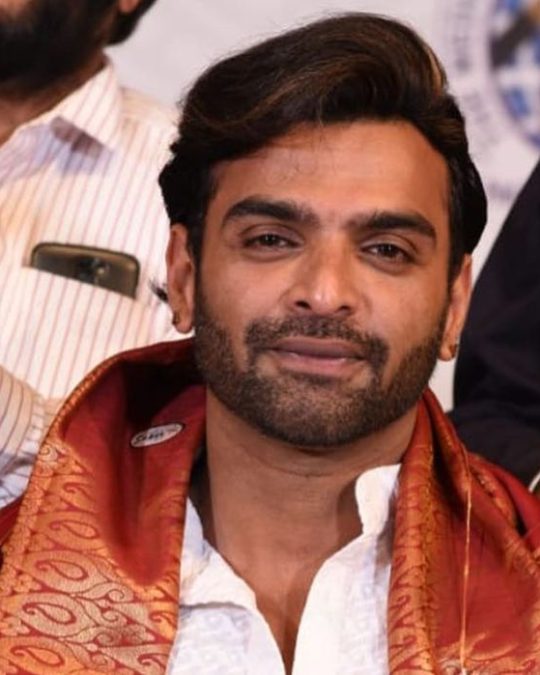 vinay gowda