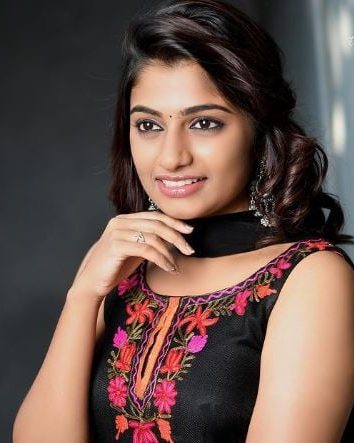 vj archana