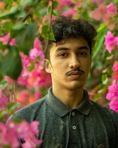 vyom vyas