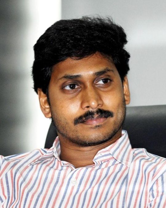 Y. S. Jaganmohan Reddy 13 y. s. jaganmohan reddy