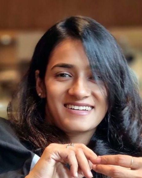 Diiksha Nagpal 6 diiksha nagpal