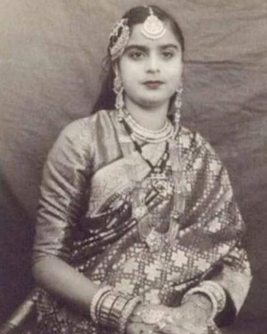 Profile 2 lateef fatima khan