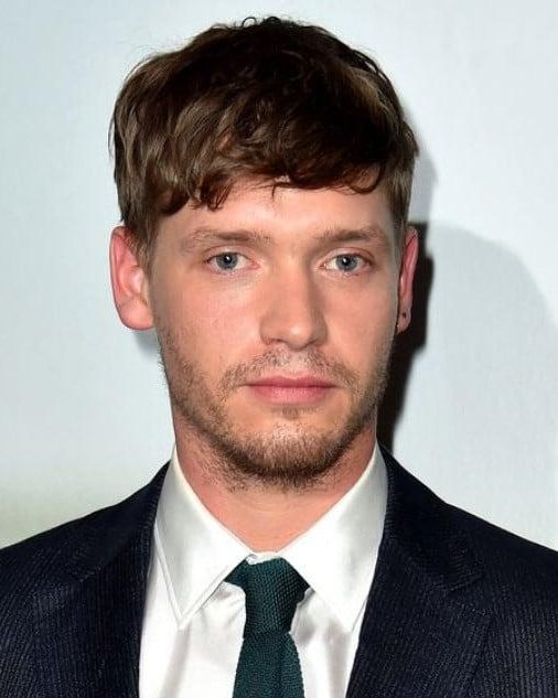 Billy Howle 13 billy howle