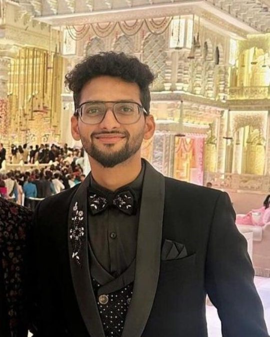 Dhruv Shah 1 dhruv shah
